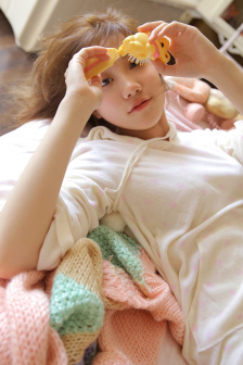 明星专题：李英爱